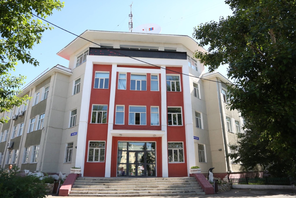 ЦУОШГ: Наймдугаар сард олон жилийн дунджаас дулаан байна