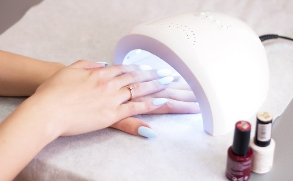 Гелэн будаг хумсны хавдар үүсгэгч үү?