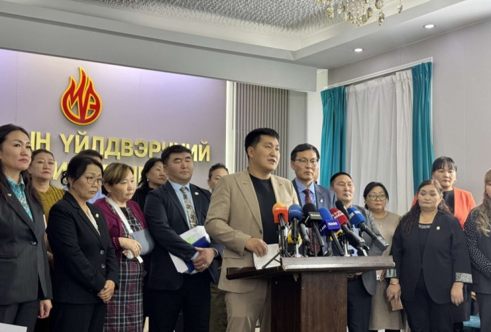 Лхагва гарагт хичээл эхэлнэ