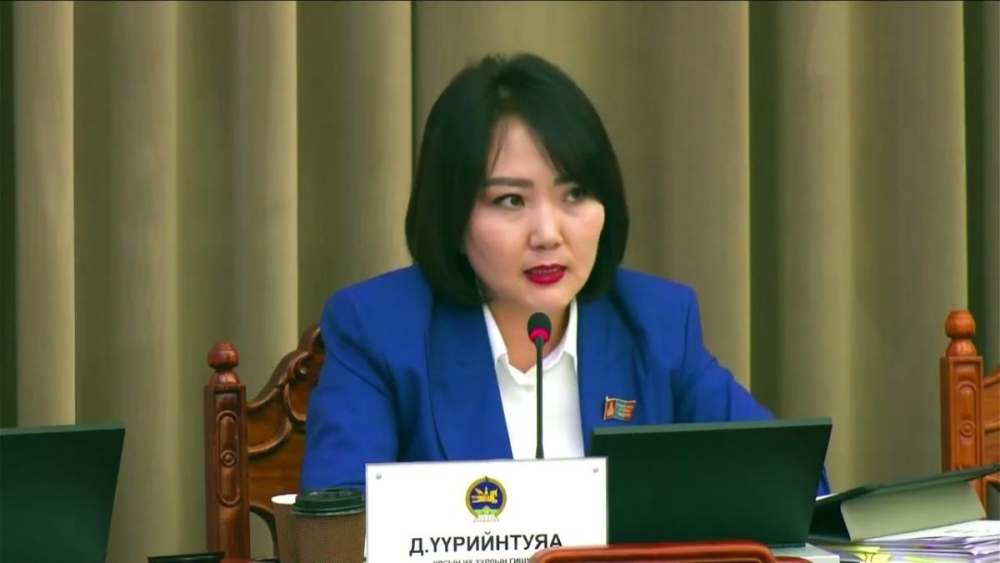 Төсвийн байнгын хороог Д.Үүрийнтуяа түр удирдахаар боллоо