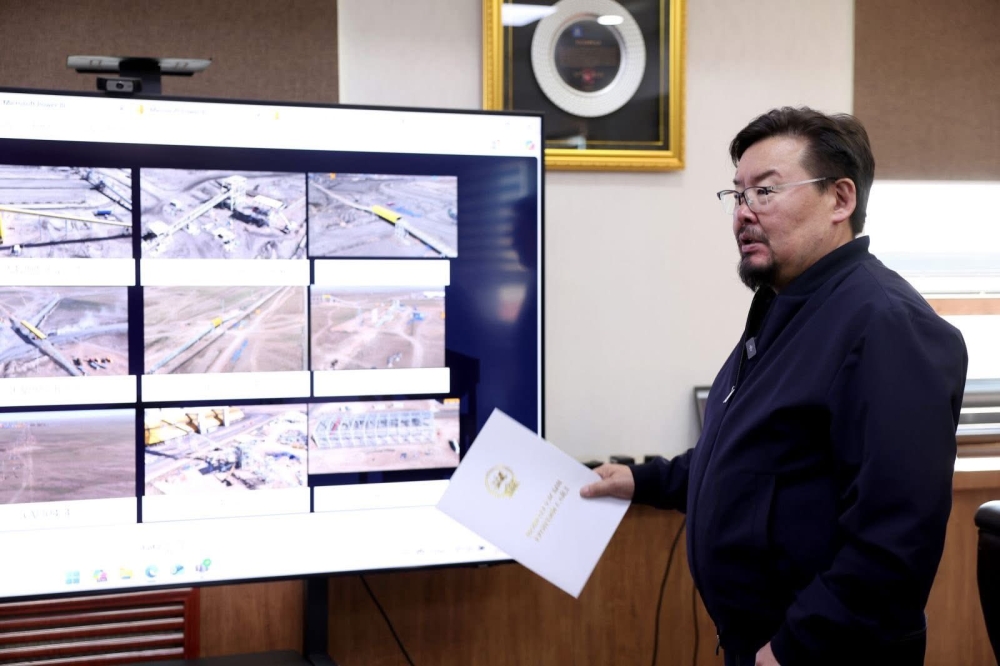 Ерөнхий сайд Г.Занданшатар "Эрдэнэс Тавантолгой" ХК-д ажиллаа