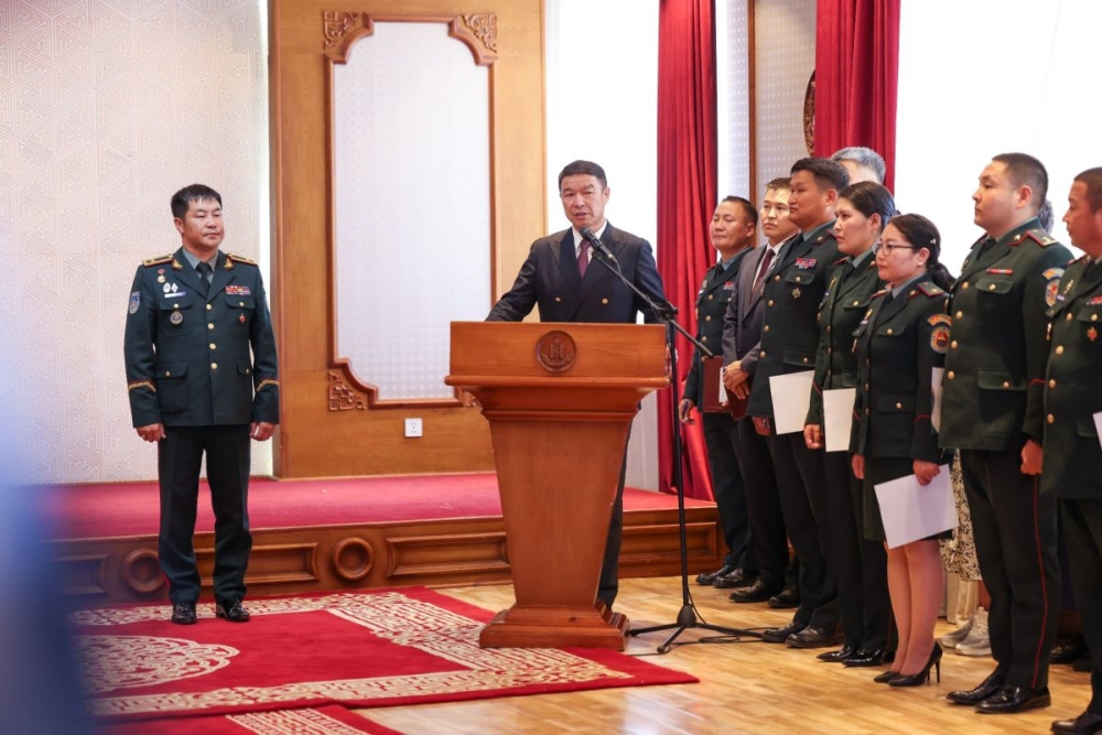 Батлан хамгаалах салбарын алба хаагчдад орон сууцны урьдчилгаа олгоно